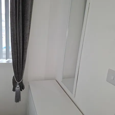 Florence House Tatil Evi Bradford (West Yorkshire)